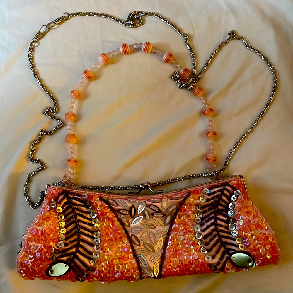 Cute satchel with long strap options
